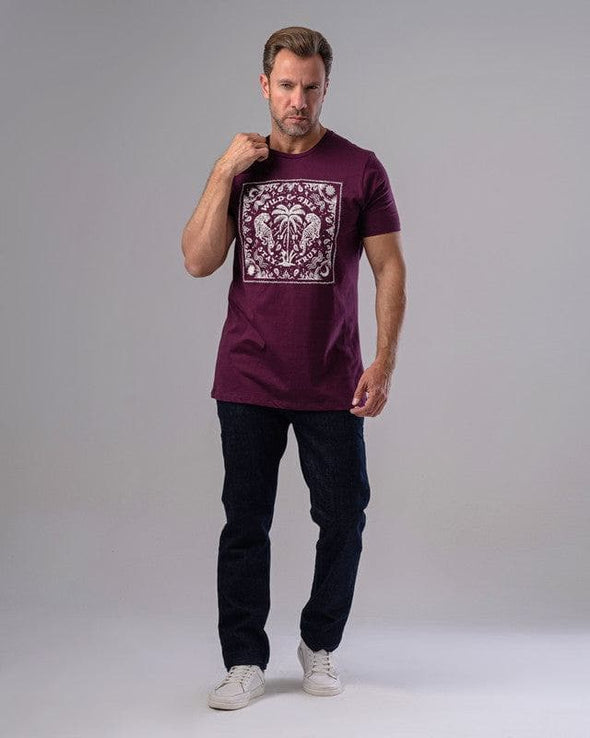 EMBROIDERED ROUND NECK T-SHIRT - BURGUNDY - Dockland